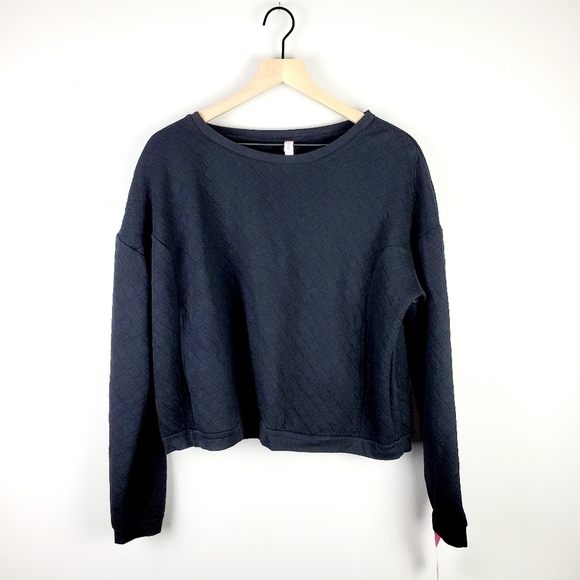 Xhilaration Tops - Xhilaration Black Quilted Crewneck XL BNWT